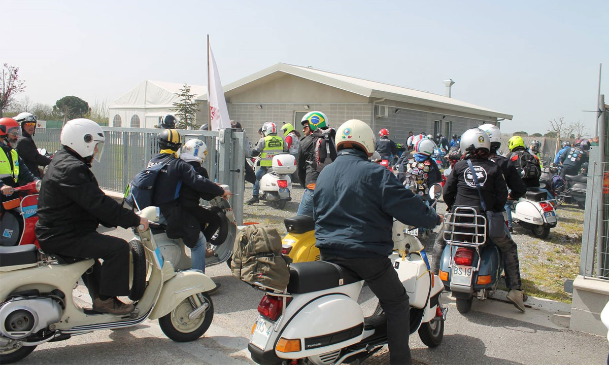raduno vespa